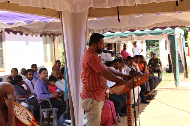 කාර්යාලයීය නව ගොඩනැගිල්ල සඳහා මුල්ගල් තැබීම
